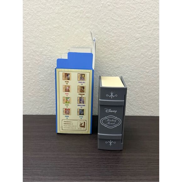 POP MART Disney Classic Fairy Tales Series Figure CHASE - Mickey Mouse - Picture 3 of 4